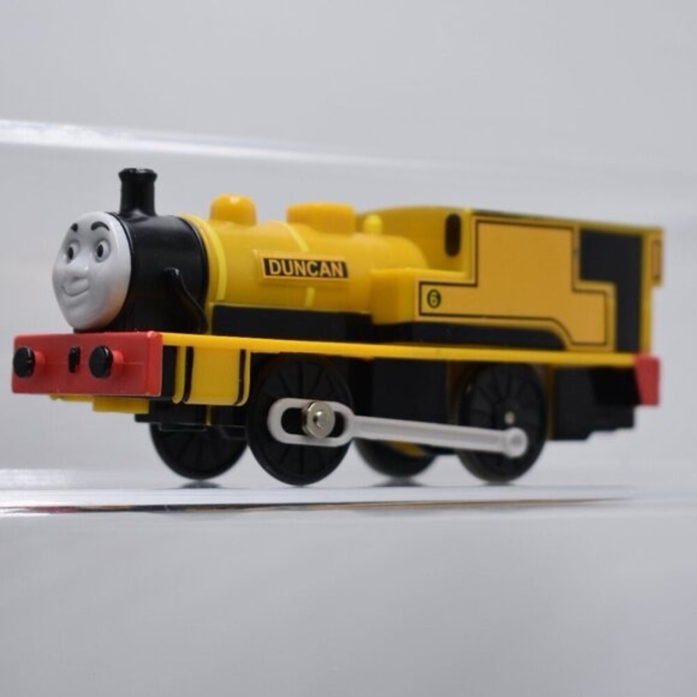 DUNCAN 2006 Motorized Engine  Friends Railway Trains Hit Toy Company
